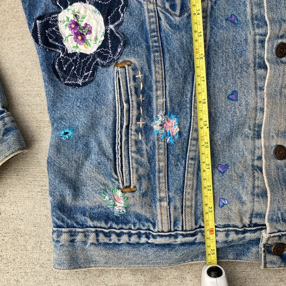 Vintage Upcycled Levi’s Jacket Disney Theme - Picture 14 of 14